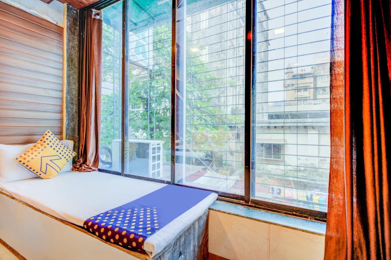 Oyo 70661 Hotel Al Makkah Managed By Hotel Paris Mumbai Exterior photo