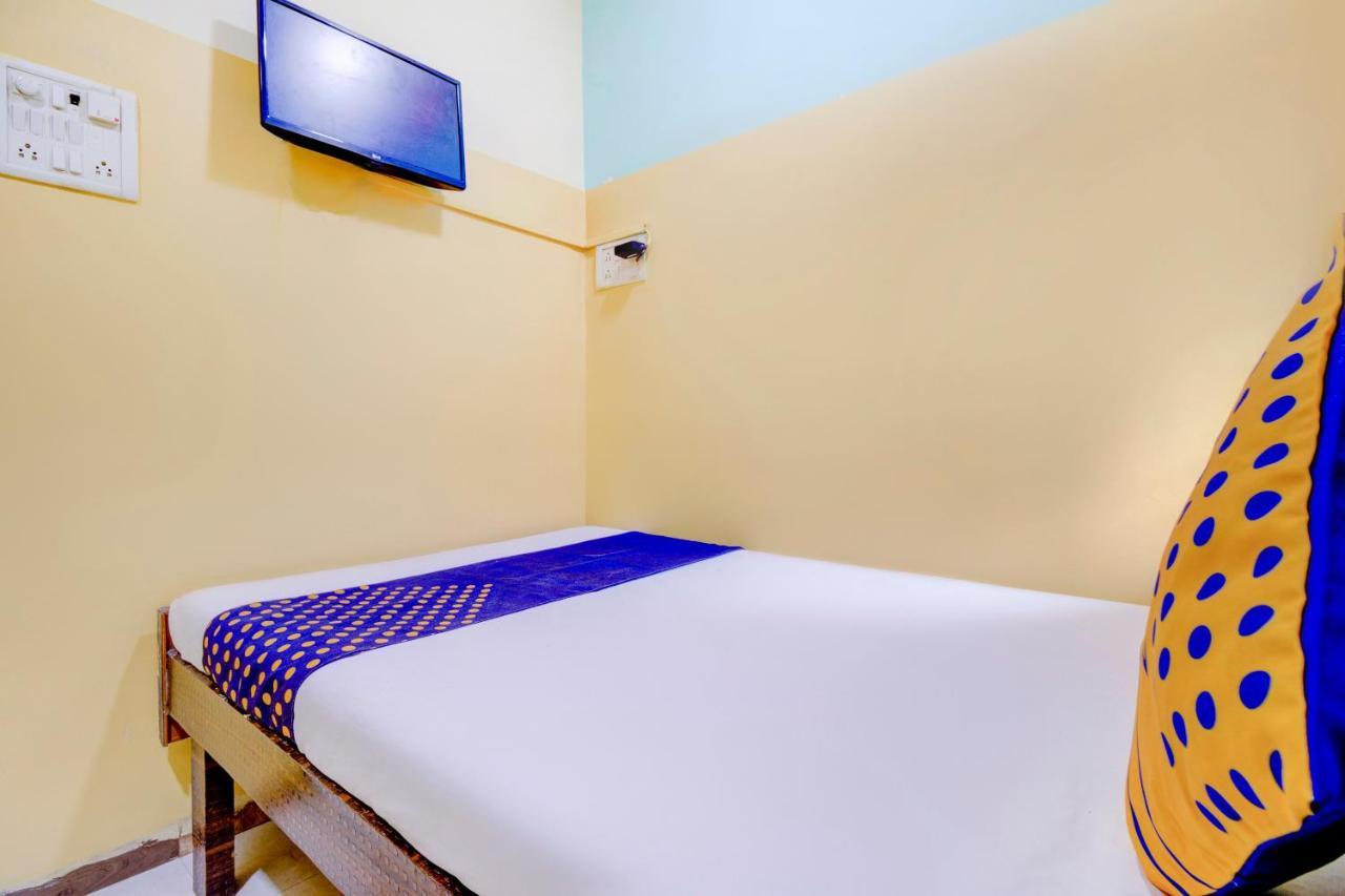 Oyo 70661 Hotel Al Makkah Managed By Hotel Paris Mumbai Exterior photo